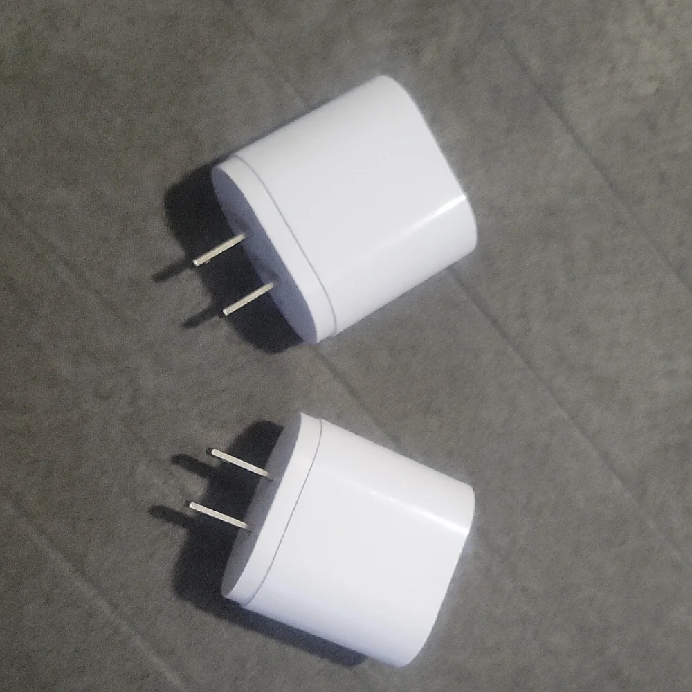 2 White USB TYPE C Wall Chargers